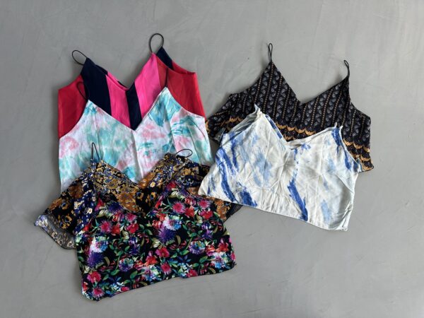BLUSA/MUSCU TIRITAS(x3)
